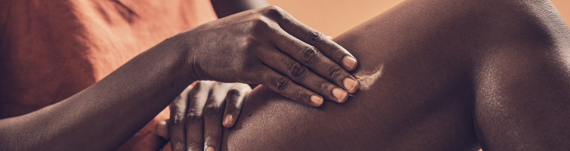 Manteiga de karit&eacute;: benef&iacute;cios e como utilizar para a pele do rosto e corpo
