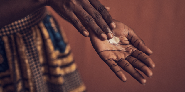 Benef&iacute;cios da manteiga de karit&eacute; para a pele