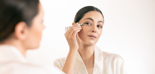 mascara contorno dos olhos
