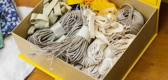 embalagem presente upcycling